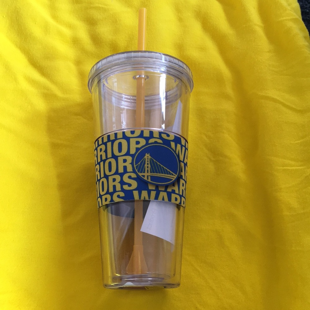 *HP* NWT Golden State Warriors koozie, clear tumbler w/ yellow straw. Hand wash.